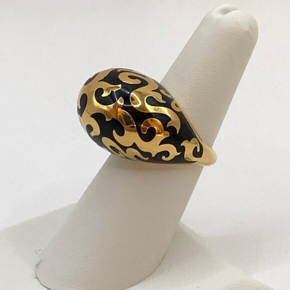 Black Enamel Gold Tone REBECCA Chunky Dome Swirl Pattern Ring Size 6.75 J728 - Picture 1 of 12